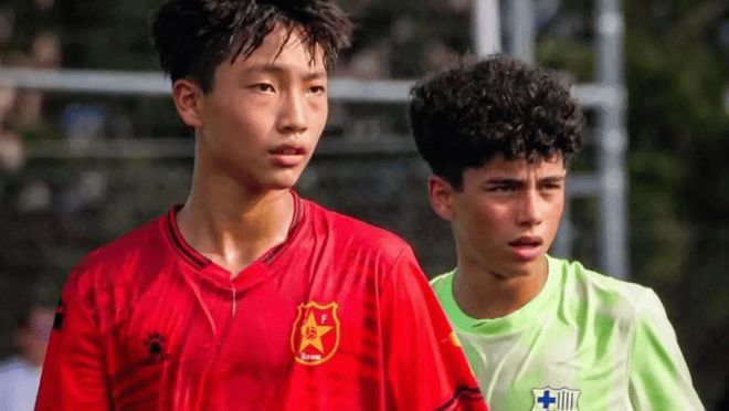 重磅！14岁边锋确认加盟巴萨 成中国首人 西媒盛赞：爆发力像子弹 | 中国区|球友会|股份有限公司