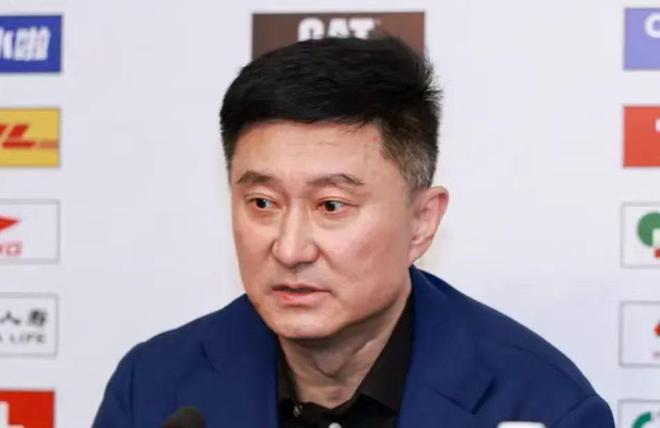 突发！广东男篮官宣：杜锋身体不适前往医院就诊 由助教暂代指挥 | 中国区|球友会|股份有限公司