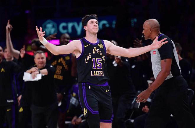 记者：里夫斯有望签下五年超2.2亿美元合同，他本人不想离开湖人 | 中国区|球友会|股份有限公司
