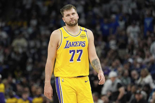 NBA得分分档出炉：东契奇独霸第一档 杜兰特布克跌已跌至第五档 | 中国区|球友会|股份有限公司